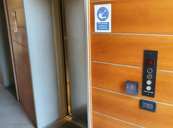 Apartmán Attico Con Vista Su *
