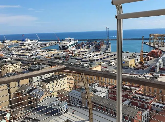 Attico Con Vista Su Apartmán Janov