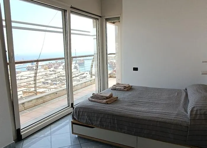 Attico Con Vista Su Apartman Genova