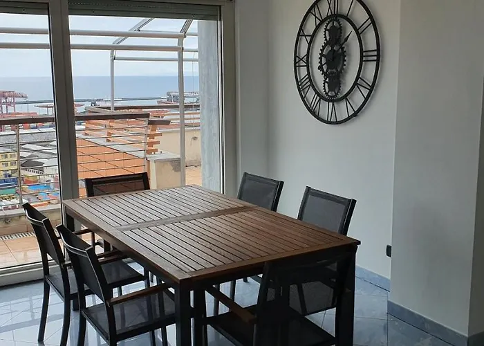 Apartament Attico Con Vista Su