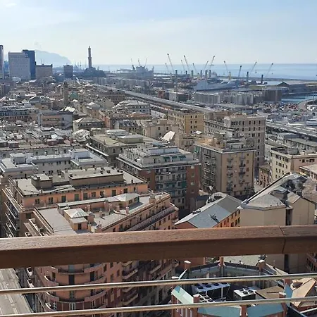 Attico Con Vista Su Genoa