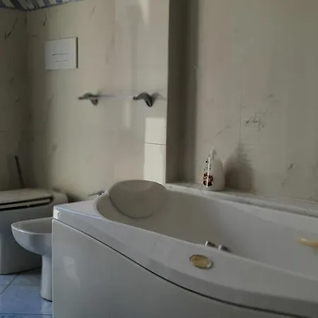 Appartamento Attico Con Vista Su Genova